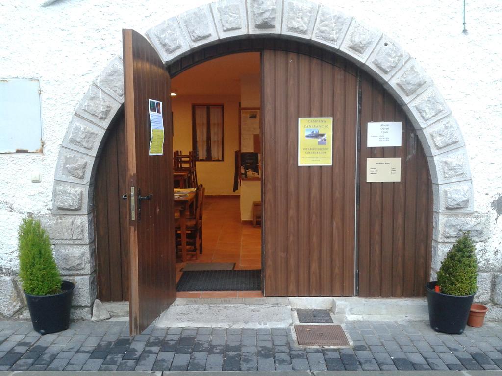 Albergue De Canfranc Estacion Экстерьер фото