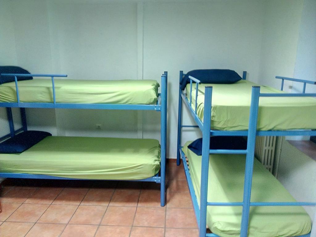 Albergue De Canfranc Estacion Номер фото