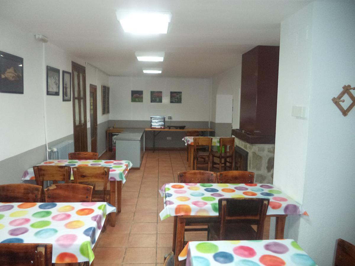 Albergue De Canfranc Estacion Экстерьер фото