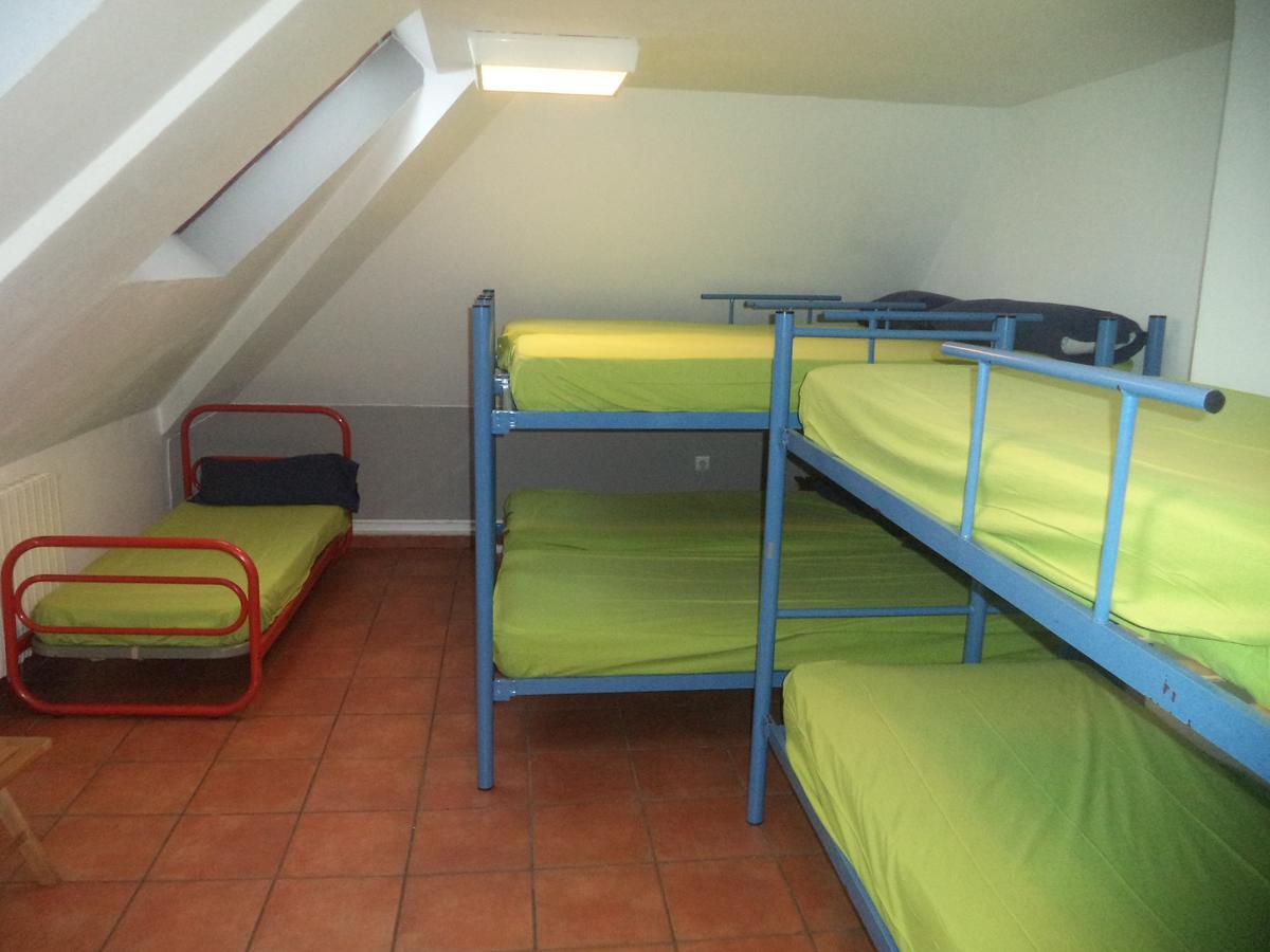 Albergue De Canfranc Estacion Экстерьер фото