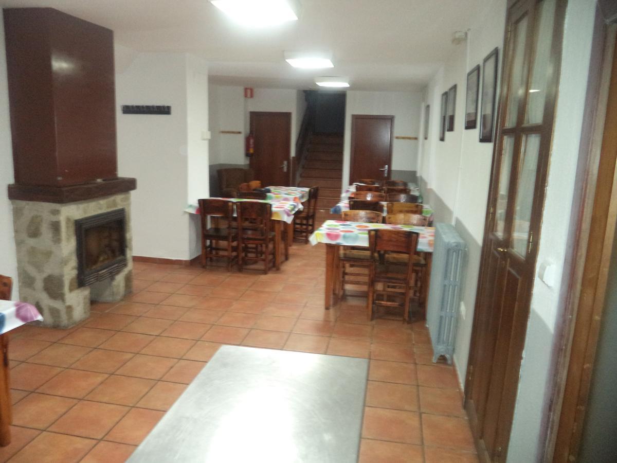 Albergue De Canfranc Estacion Экстерьер фото